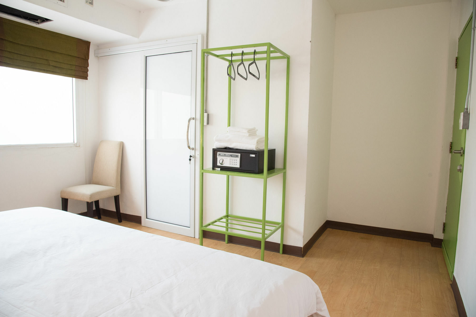 Bed & Body Hostel Bangkok Exterior foto